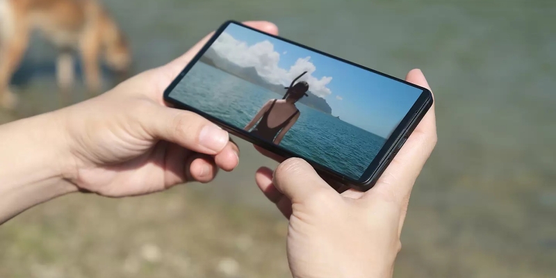 Представлен фотофлагман Sony Xperia 1 VI: с мощным зумом и функциями ИИ